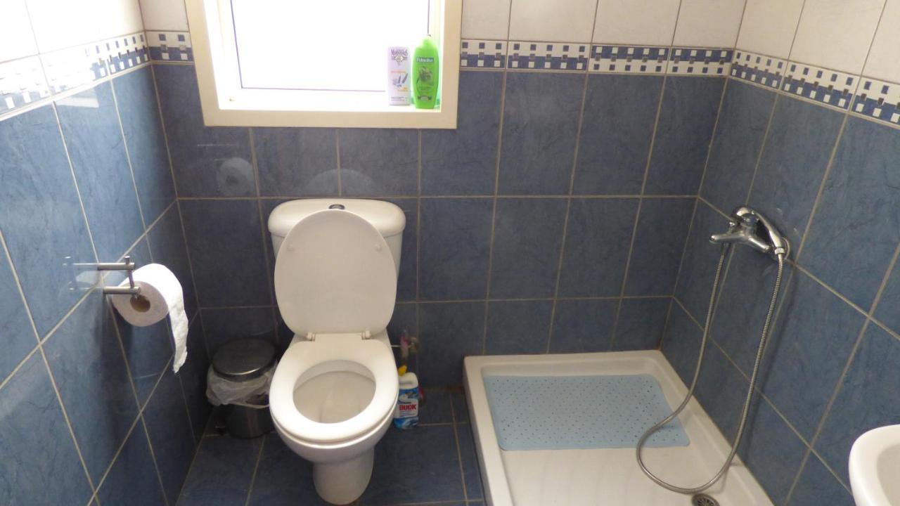 Kalampakas Guesthouse Larnaca Ngoại thất bức ảnh