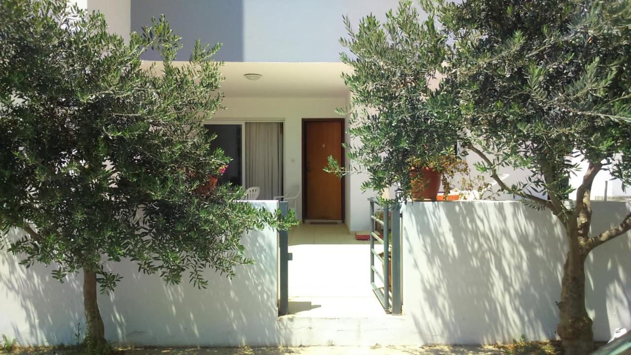 Kalampakas Guesthouse Larnaca Ngoại thất bức ảnh