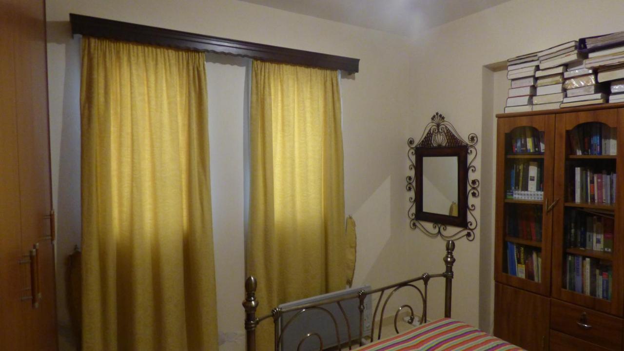 Kalampakas Guesthouse Larnaca Ngoại thất bức ảnh